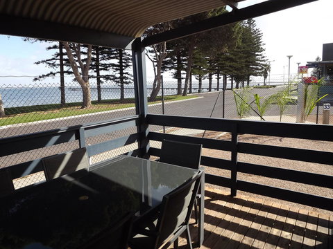 Ceduna Foreshore Caravan Park - Accommodation QLD 15