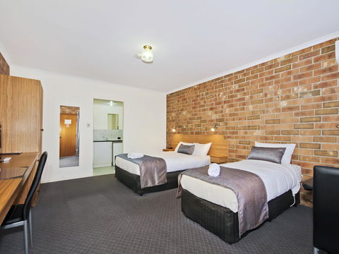 Motel Goolwa - Accommodation QLD 0