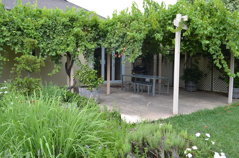 Tin House In Tanunda - Accommodation QLD 9