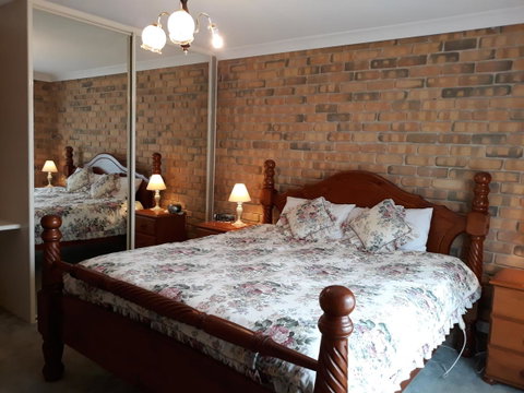 Acacia Apartments - Accommodation QLD 10