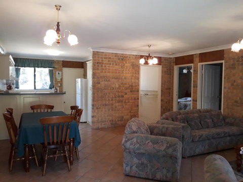 Acacia Apartments - Accommodation QLD 21