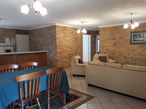 Acacia Apartments - Accommodation QLD 9