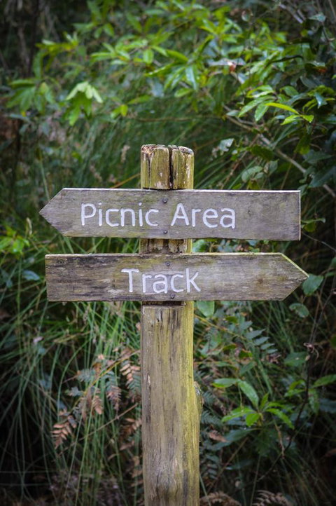 Ghost Hill Road Retreat - Accommodation QLD 18