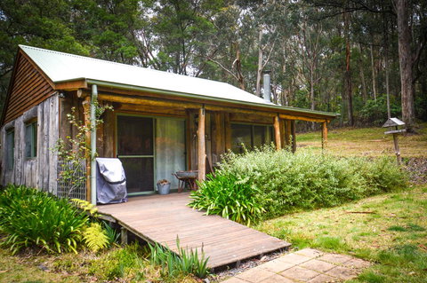 Ghost Hill Road Retreat - Accommodation QLD 28