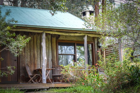 Ghost Hill Road Retreat - Accommodation QLD 9