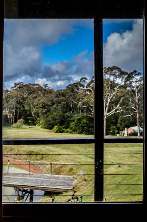 Ghost Hill Road Retreat - Accommodation QLD 21