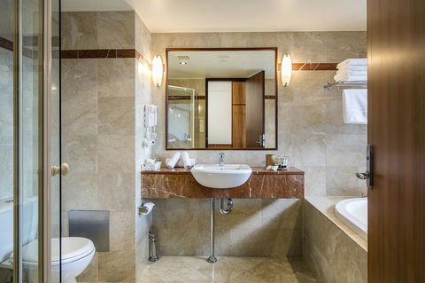 Arkaba Hotel - Accommodation QLD 23