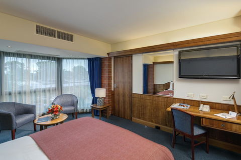 Arkaba Hotel - Accommodation QLD 11