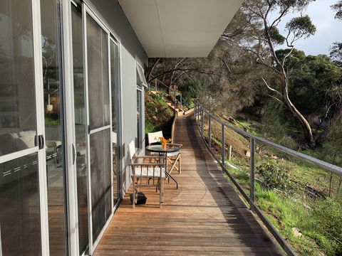 Sunrise On Falie Seaview Eco Accommodation - Accommodation QLD 10