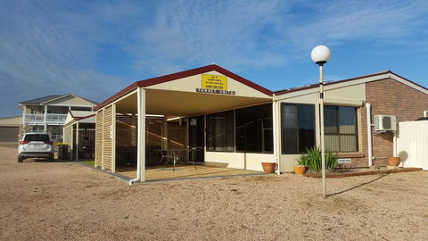 Wallaroo Sunset Home - Accommodation QLD 0