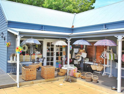 SkyView Villa - Accommodation QLD 8