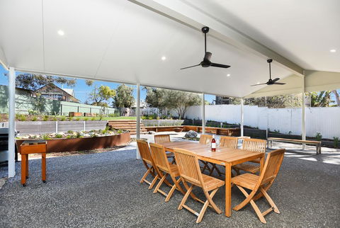 Port Of Call - Port Willunga - C21 SouthCoast Holidays - Accommodation QLD 0