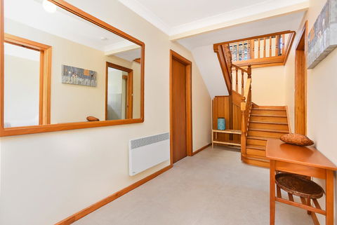 Port Of Call - Port Willunga - C21 SouthCoast Holidays - Accommodation QLD 17