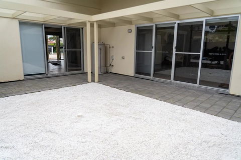Gawler Townhouse 3 Bedroom - Accommodation QLD 12