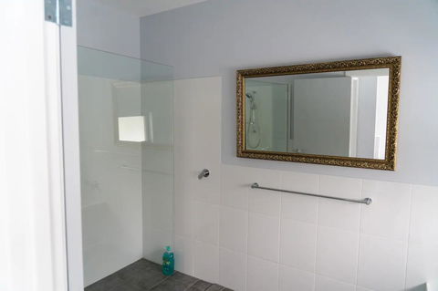 Gawler Townhouse 3 Bedroom - Accommodation QLD 6