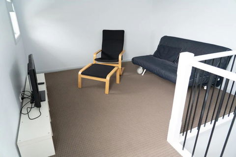Gawler Townhouse 3 Bedroom - Accommodation QLD 5