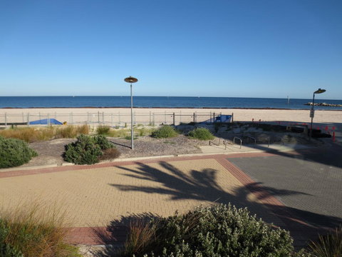 Lights Landing Apartments - Accommodation QLD 17