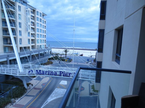 Lights Landing Apartments - Accommodation QLD 13