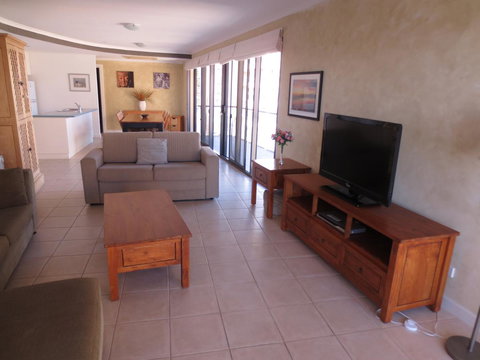 Lights Landing Apartments - Accommodation QLD 18