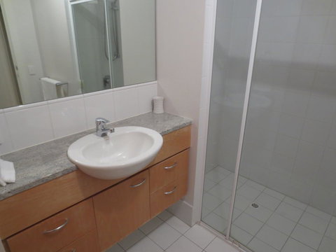 Lights Landing Apartments - Accommodation QLD 26