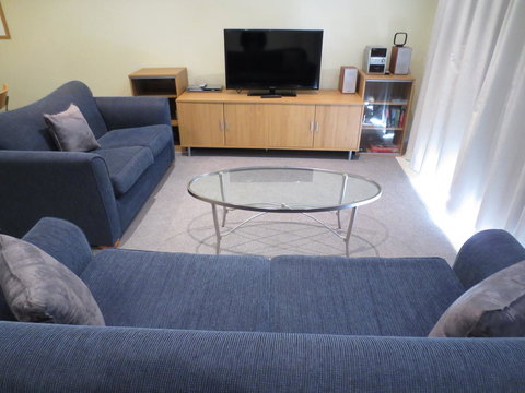 Lights Landing Apartments - Accommodation QLD 33