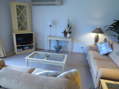 Lights Landing Apartments - Accommodation QLD 6