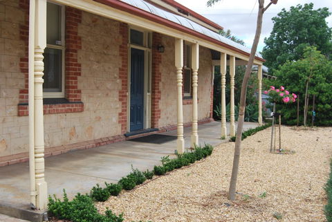 Jacaranda Cottage - Accommodation QLD 12