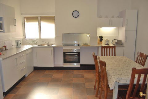 Jacaranda Cottage - Accommodation QLD 3