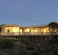 White Sands Holiday Retreat - Accommodation QLD