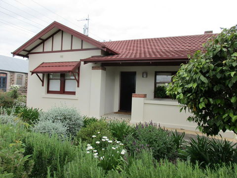 Mataro Cottage - Accommodation QLD 0