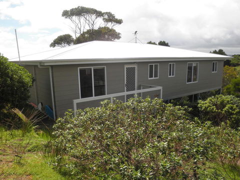 The Haven - Island Beach - Accommodation QLD 4