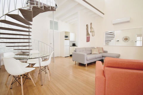 Seawall Apartments - Accommodation QLD 23