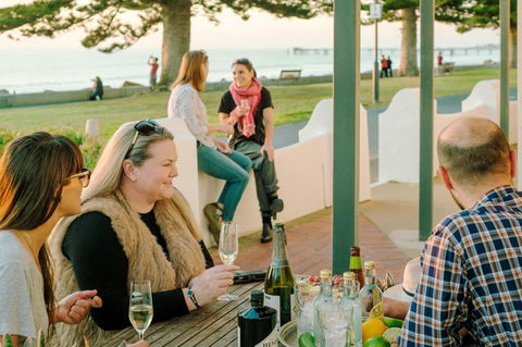 Seawall Apartments - Accommodation QLD 31