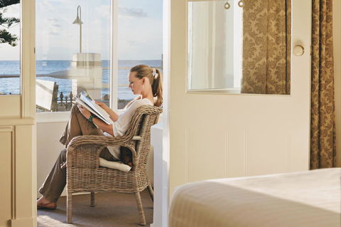 Seawall Apartments - Accommodation QLD 19