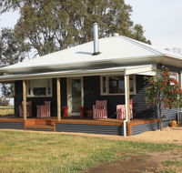 Rabbiters Hut - Accommodation QLD