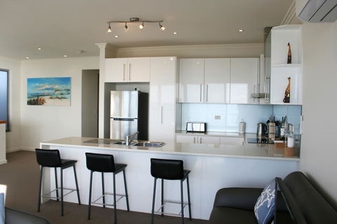 Penneshaw Oceanview Apartments - Accommodation QLD 4