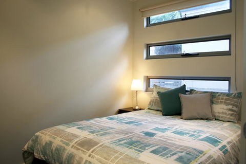 Penneshaw Oceanview Apartments - Accommodation QLD 14