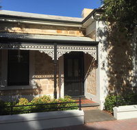 8 Osborne - Accommodation QLD