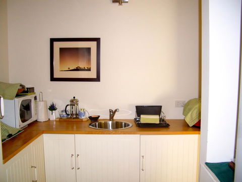 STUDIO ECHUNGA Adelaide Hills - Accommodation QLD 20