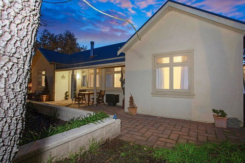 Hahndorf House B&B - Accommodation QLD 32