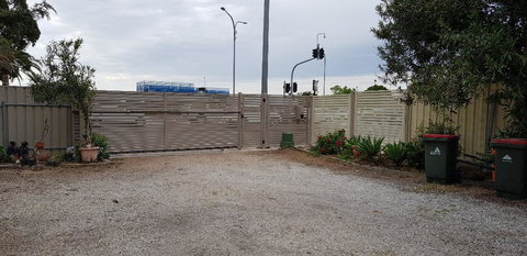 Unit In Marion - Accommodation QLD 2