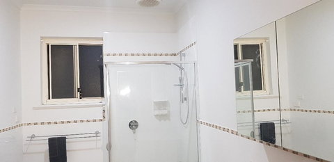 Unit In Marion - Accommodation QLD 9