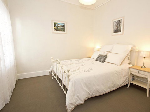 Queen's Cottage Barossa Valley - Accommodation QLD 19