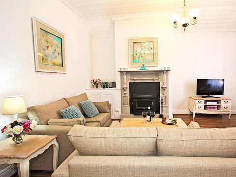 Queen's Cottage Barossa Valley - Accommodation QLD 6