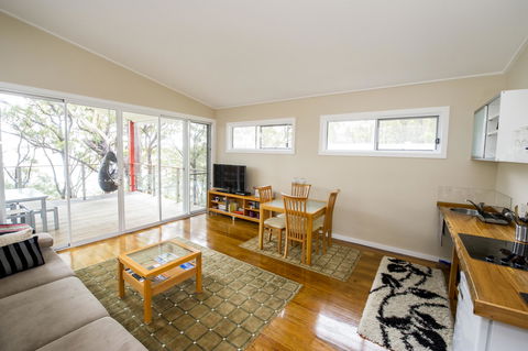 Smiths Lake House - Accommodation QLD 24