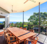 Lavina Luxury Beach House - Accommodation QLD