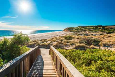 Lavina Luxury Beach House - Accommodation QLD 36