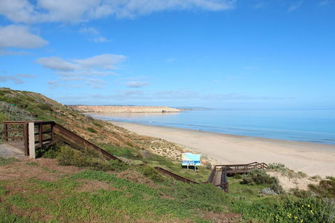 Lavina Luxury Beach House - Accommodation QLD 15