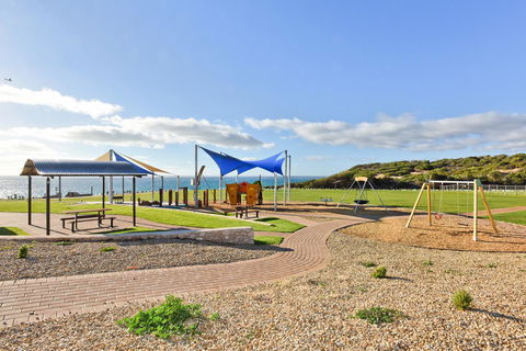 Lavina Luxury Beach House - Accommodation QLD 32