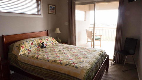Rezare House Bed & Breakfast - Accommodation QLD 15